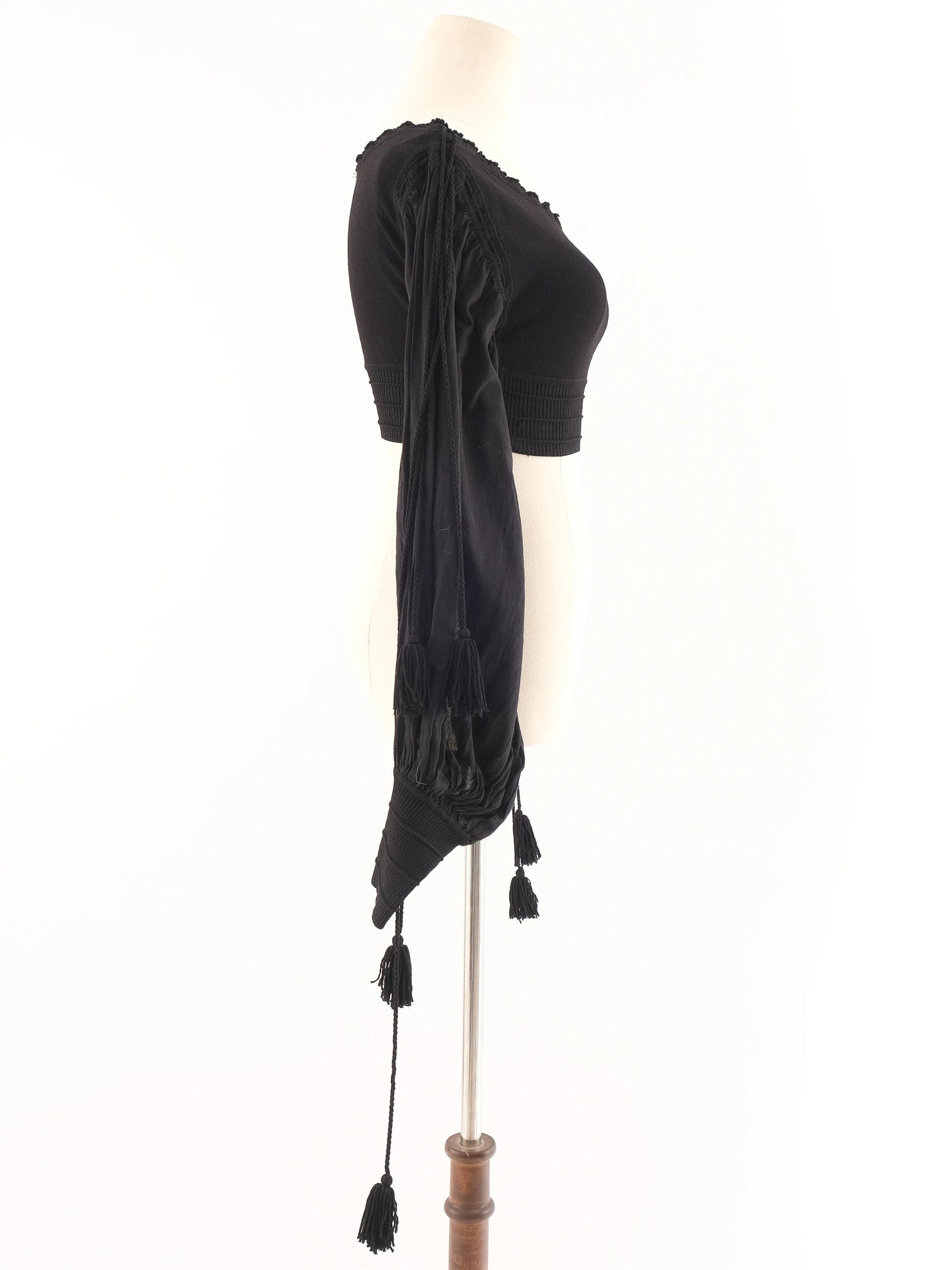 Excellent Gianfranco Ferr� Black Off-Shoulder Crop Top Size L