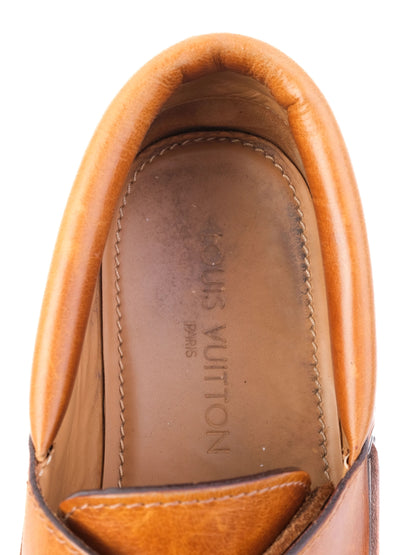 Excellent Louis Vuitton MenÕs Boat Shoe Orange Leather Size 43