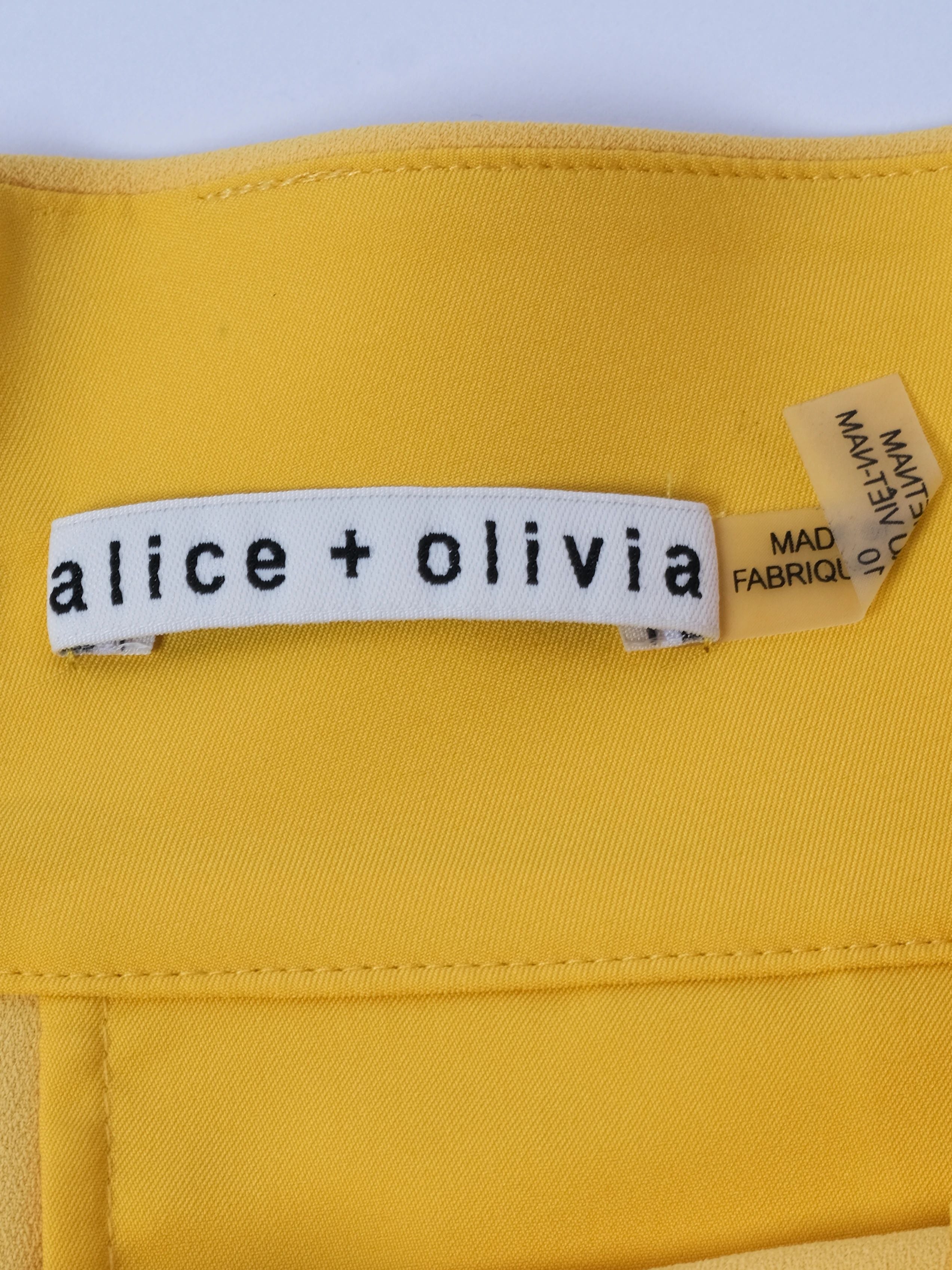 Excellent Alice+Olivia Yellow Blazer Size XXL Polyester Women