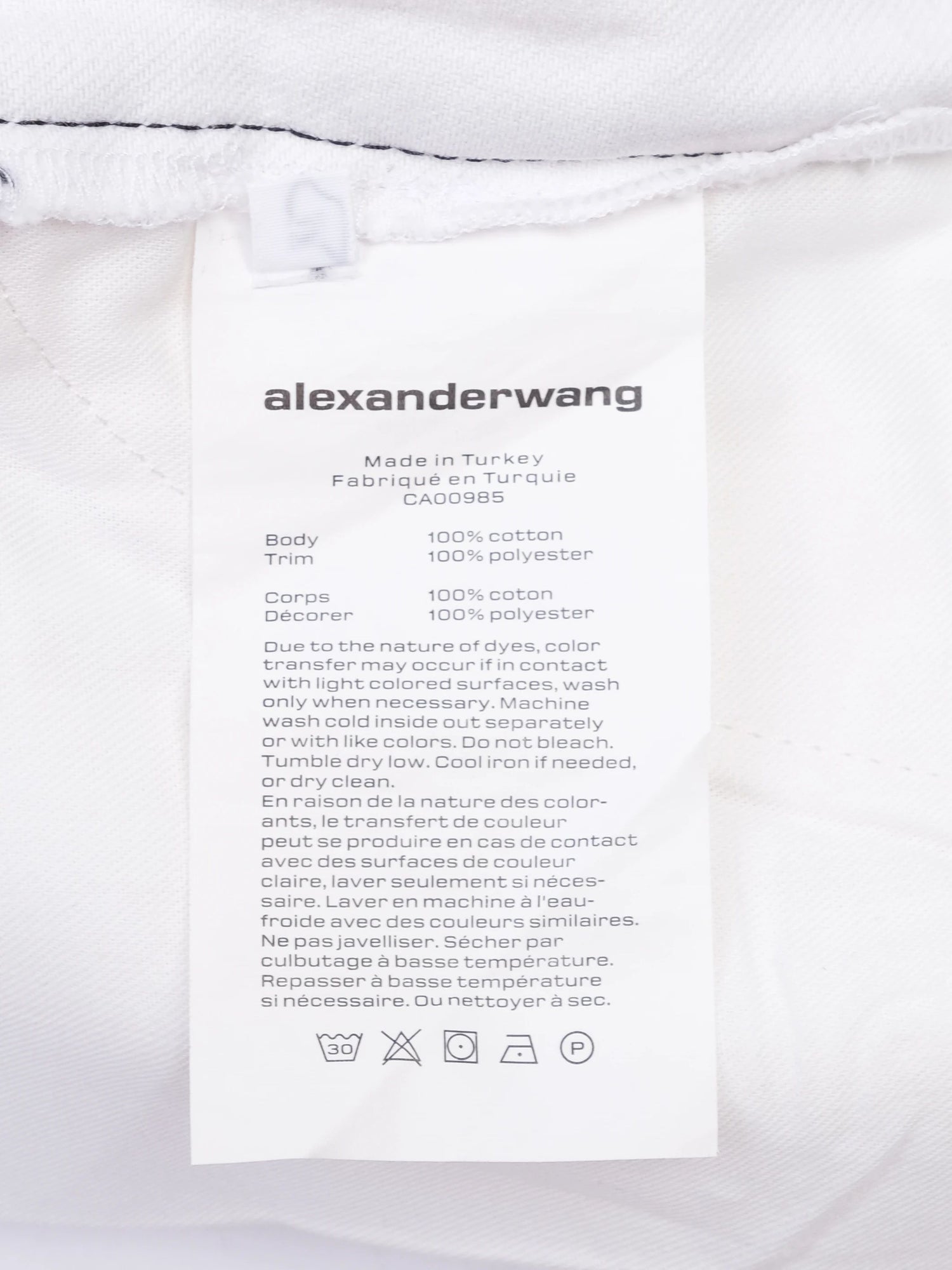 Excellent Alexander Wang White Cotton Shorts with Black Detailing