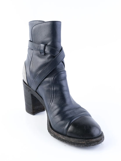 Excellent Chanel Black Leather Ankle Boots with Block Heel Size 38.5