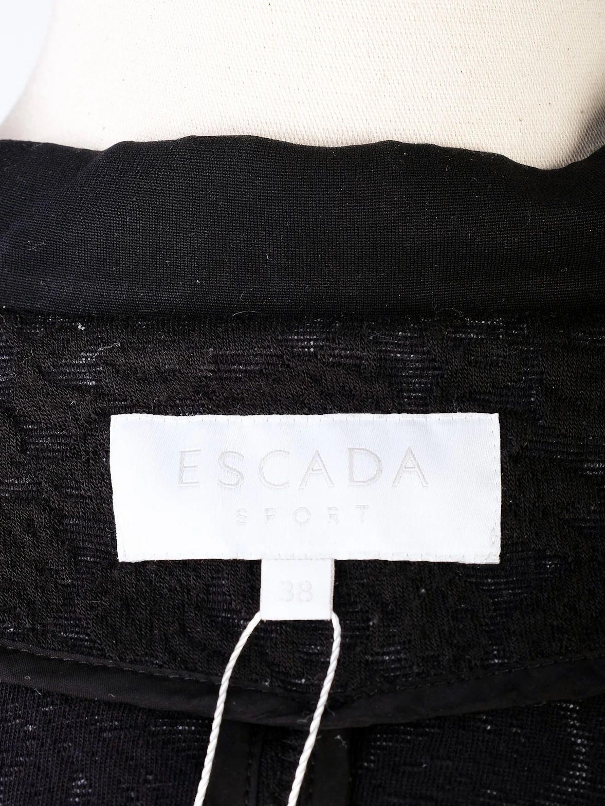 Excellent Escada Black Polyester Jacket Size S with Textured Design