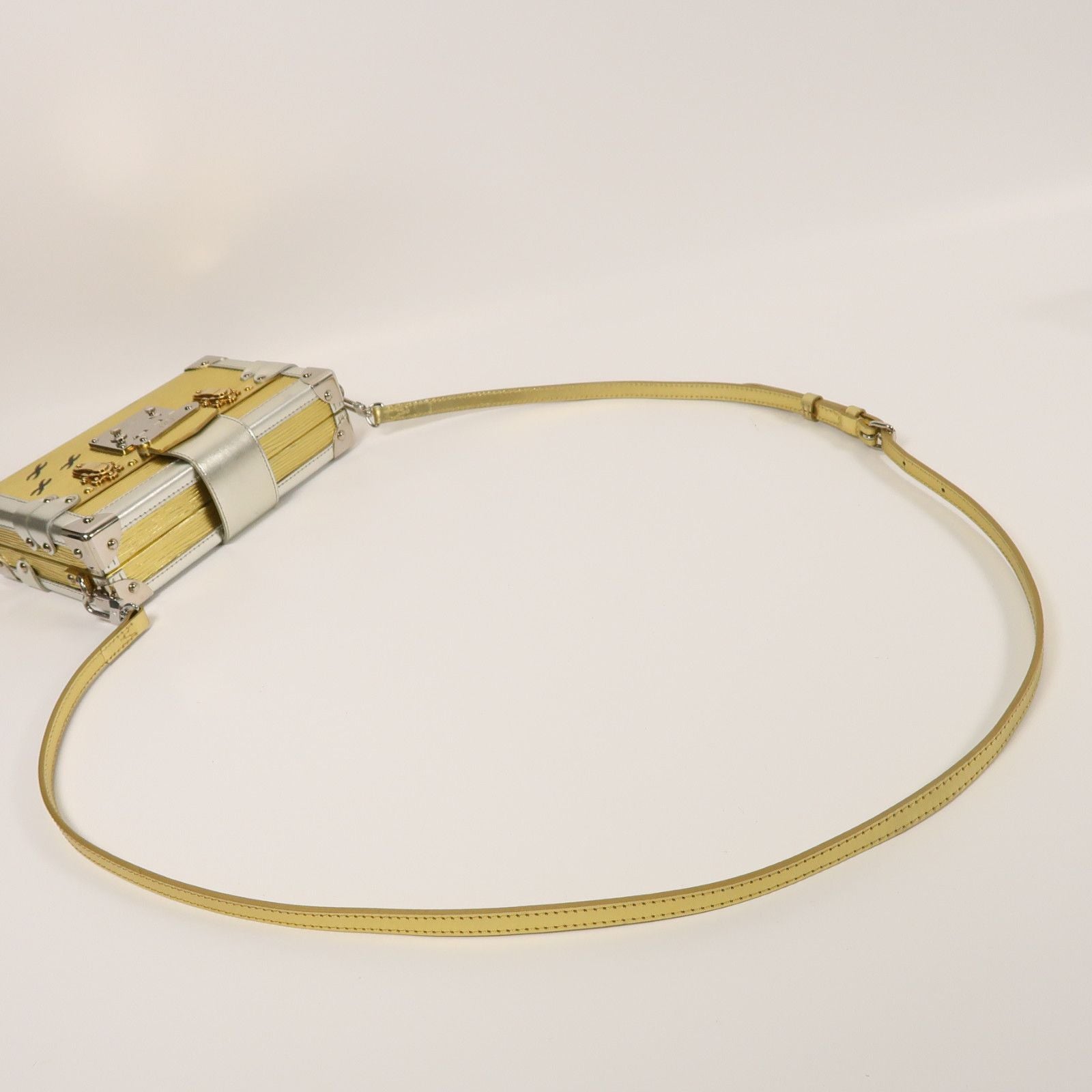 Louis Vuitton Epi/kinpu Petite Malle Kinpaku/ginpaku Shoulder Back Bag Golden Gold Shoulder Bag M 50017