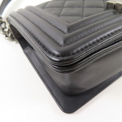 Chanel Black Cowhide Leather Boy 20 Cross Shoulder Bag Calfskin (cowhide) A 67085