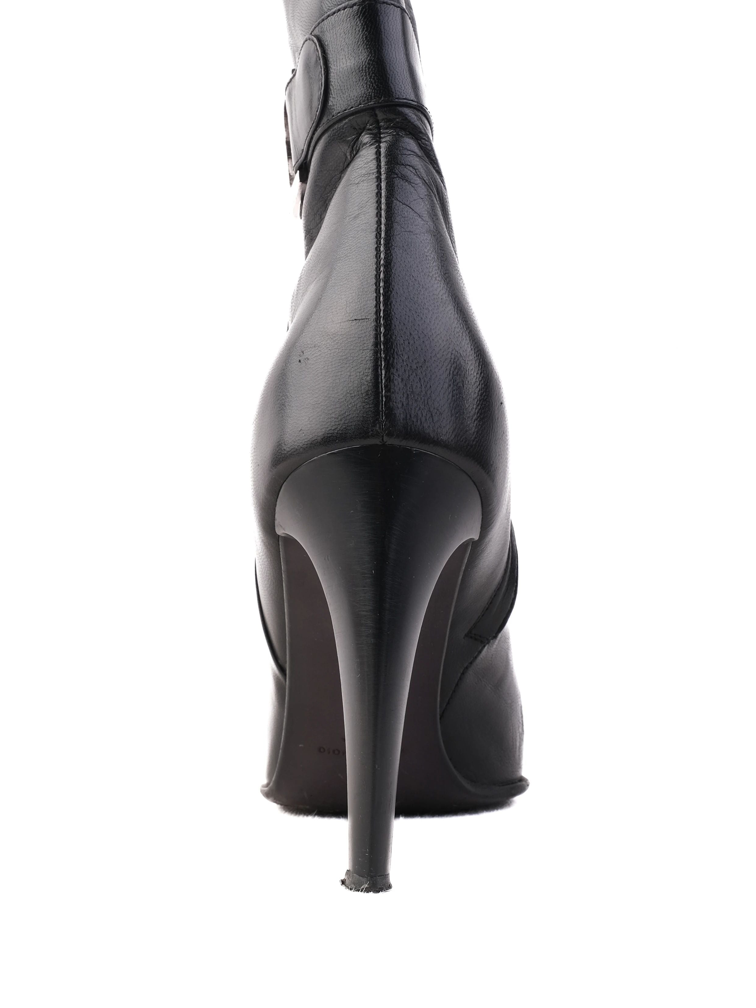 Excellent Giorgio Fabiani Black Leather Stiletto Boots Size 38