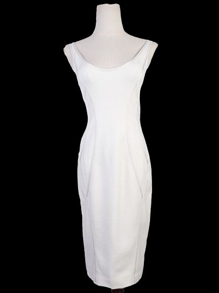 Good Donna Karan White Sleeveless Form-Fitting Viscose Dress
