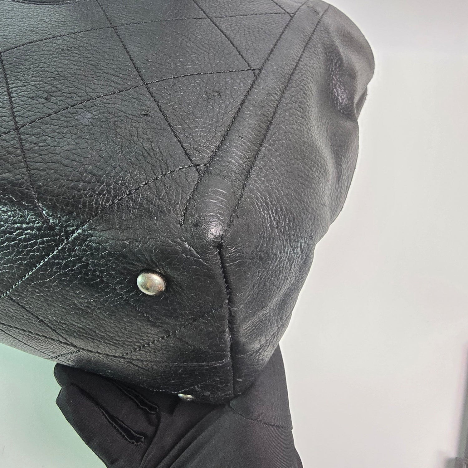 Chanel Turn-around Ligne Black Deerskin