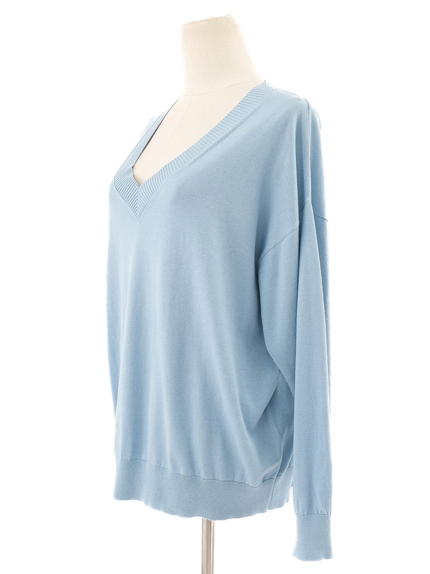NEW Weekend MaxMara Light Blue Silk V-Neck Sweater Size L