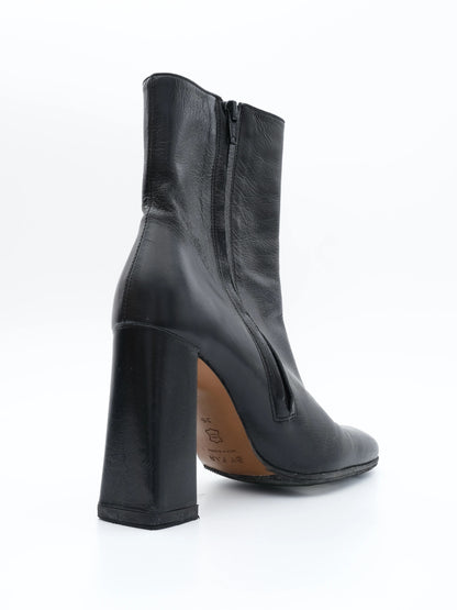 Excellent Black Leather Ankle Boots Square Heels Size 36