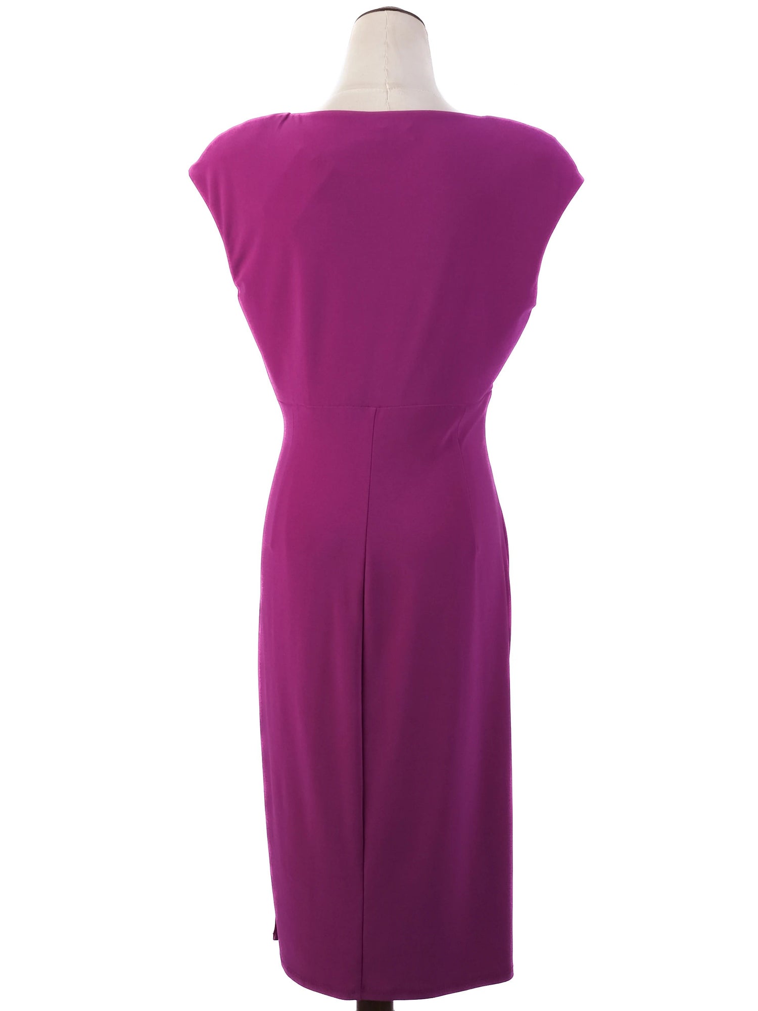 Excellent Ralph Lauren Purple Fitted Dress Size M with V-Neckline