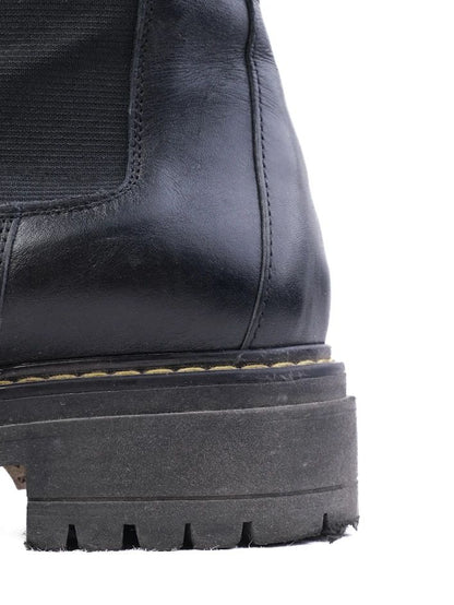 Excellent Pinko Black Leather Ankle Boots with Rugged Sole
