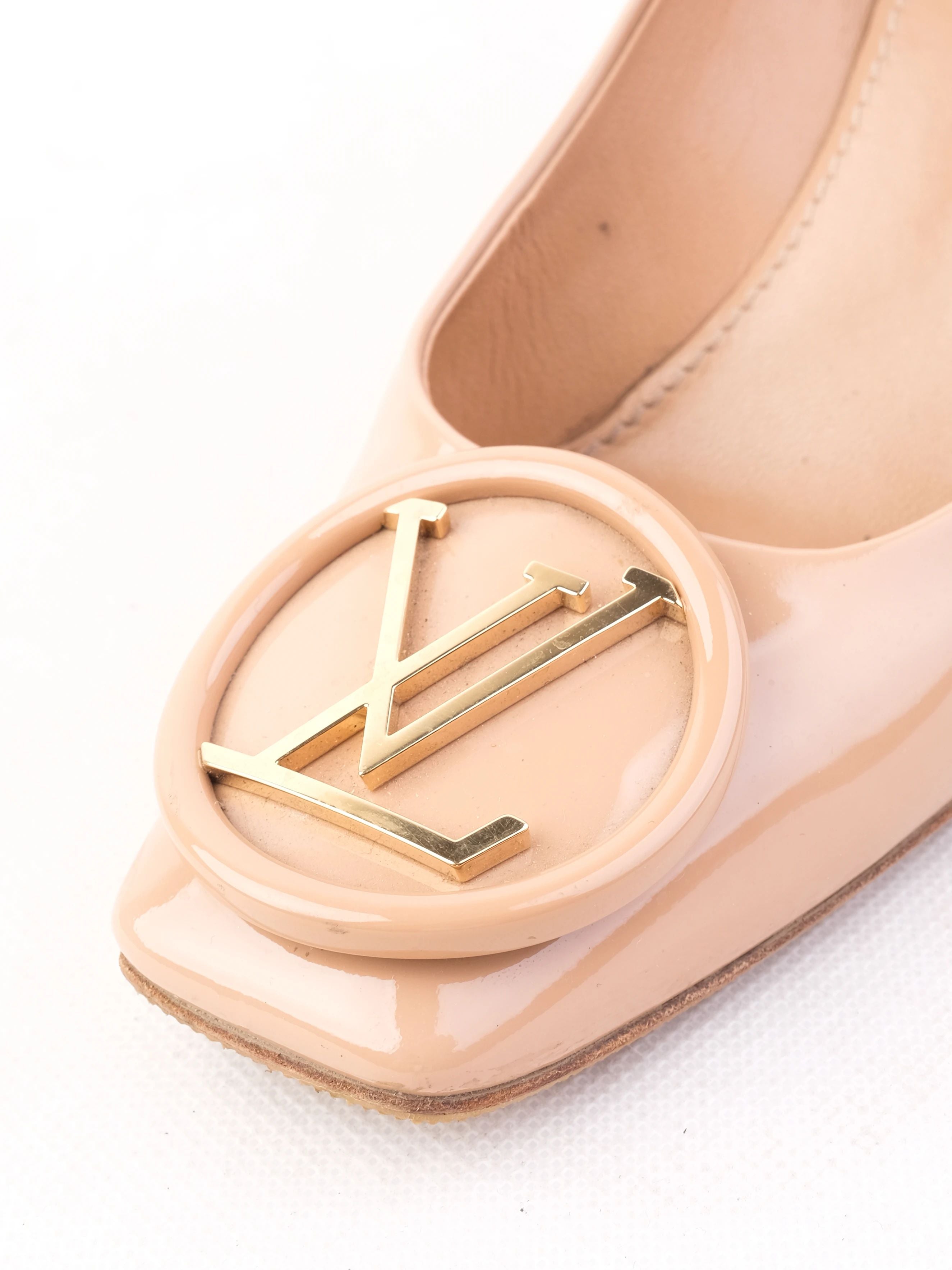 Excellent Louis Vuitton Pink Leather High-Heeled Shoes Size 36.5