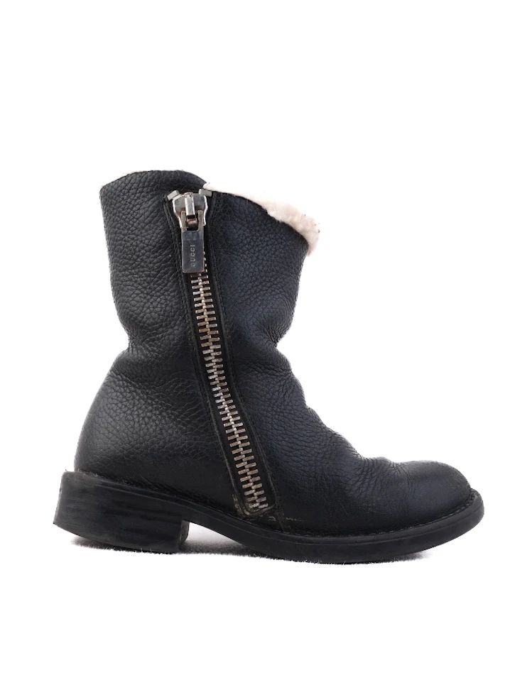 Excellent Gucci Black Leather Kids Boots Size 33 with Shearling Lining