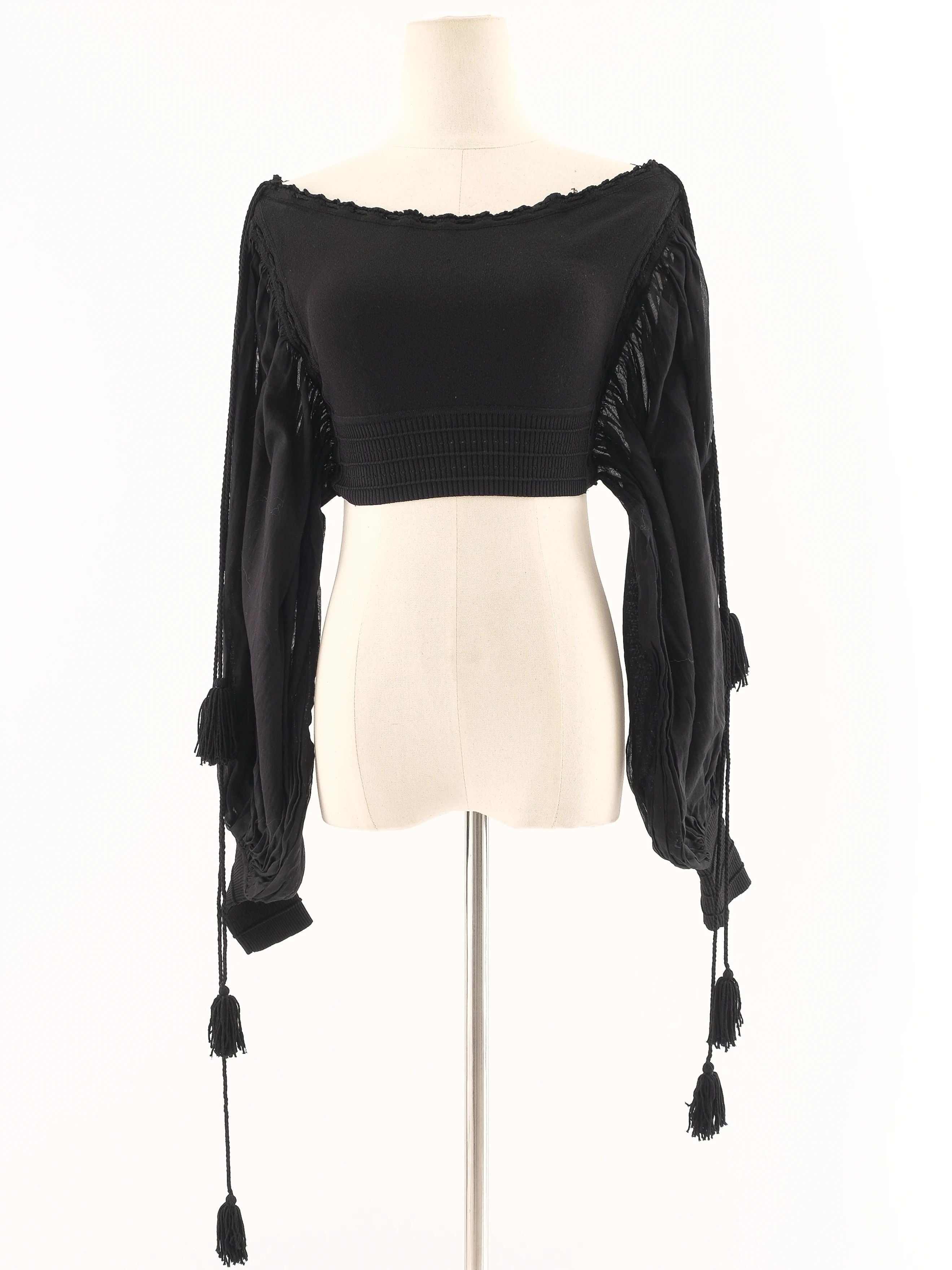 Excellent Gianfranco Ferr� Black Off-Shoulder Crop Top Size L