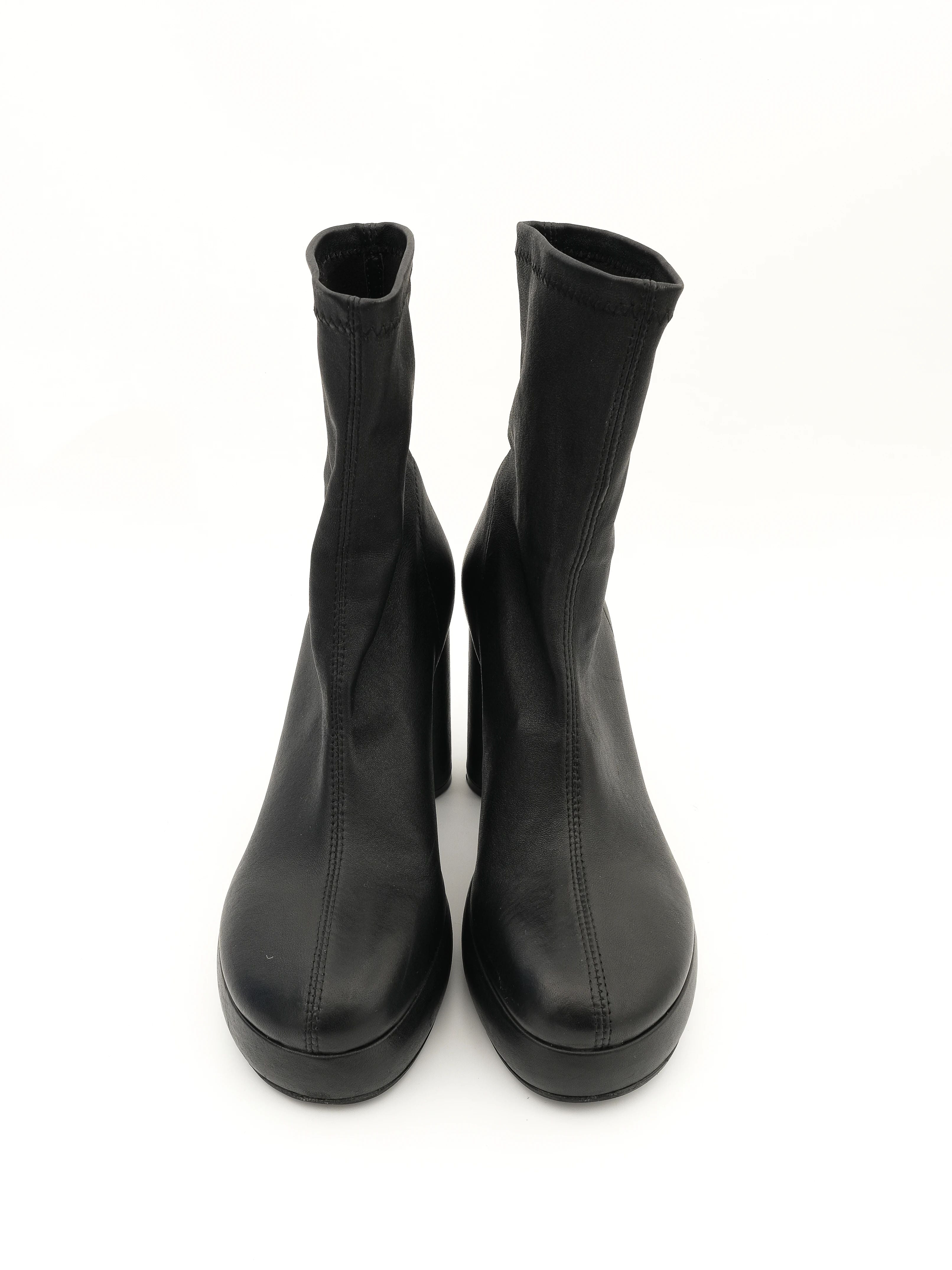 Vic Matie Black Leather High-Heeled Ankle Boots Size 37
