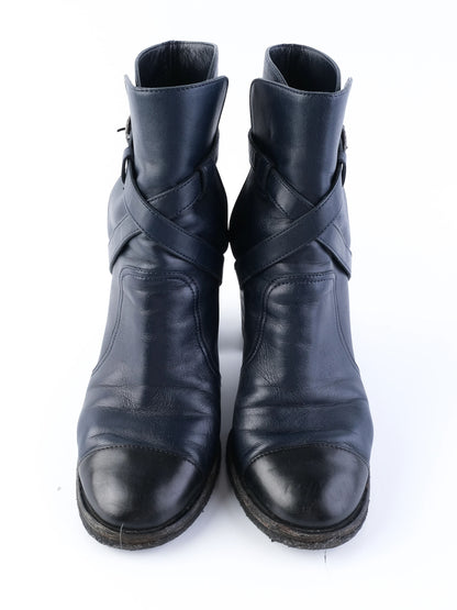 Excellent Chanel Black Leather Ankle Boots with Block Heel Size 38.5