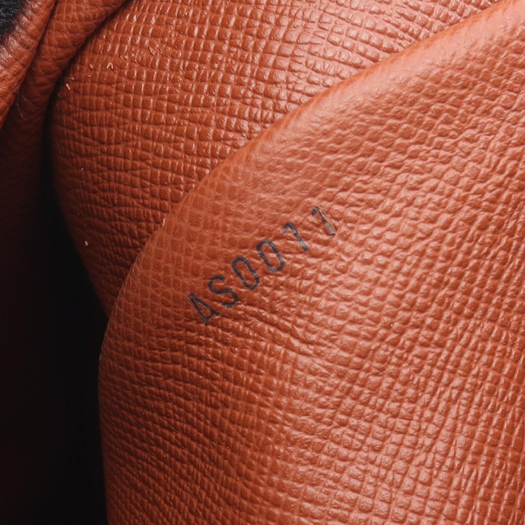 Louis Vuitton Boulogne 30, Monogram