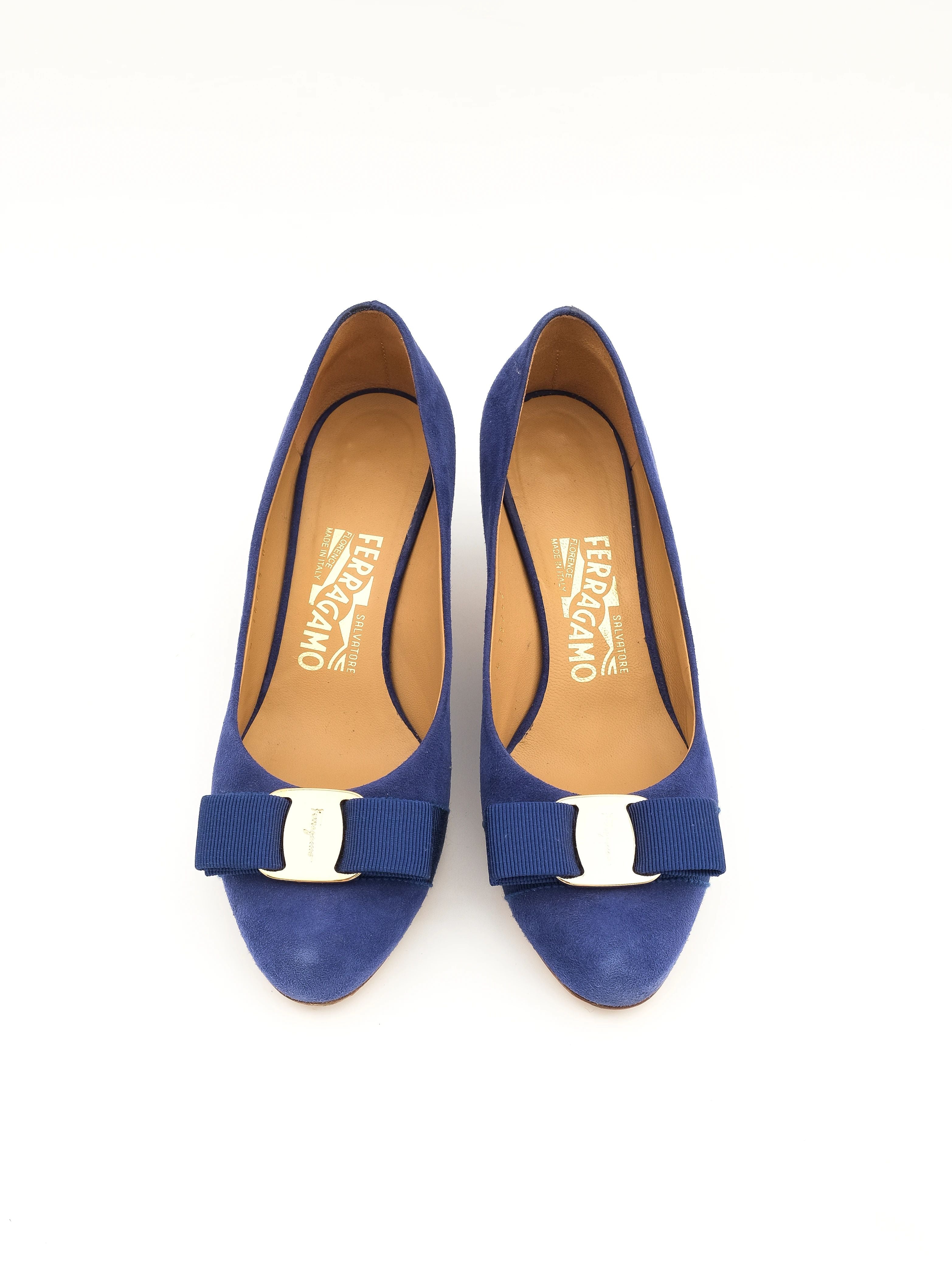 Excellent Salvatore Ferragamo Blue Genuine Suede Women&