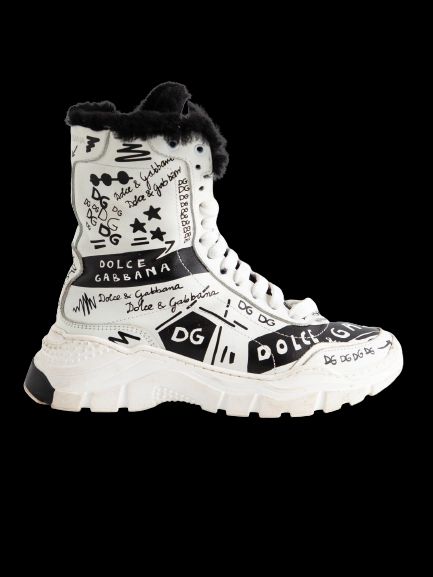 Good Dolce &amp; Gabbana White Graffiti High-Top Sneakers Size 34.5