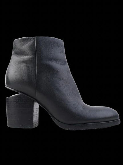 Excellent Alexander Wang Black Leather Ankle Boots Size 37.5