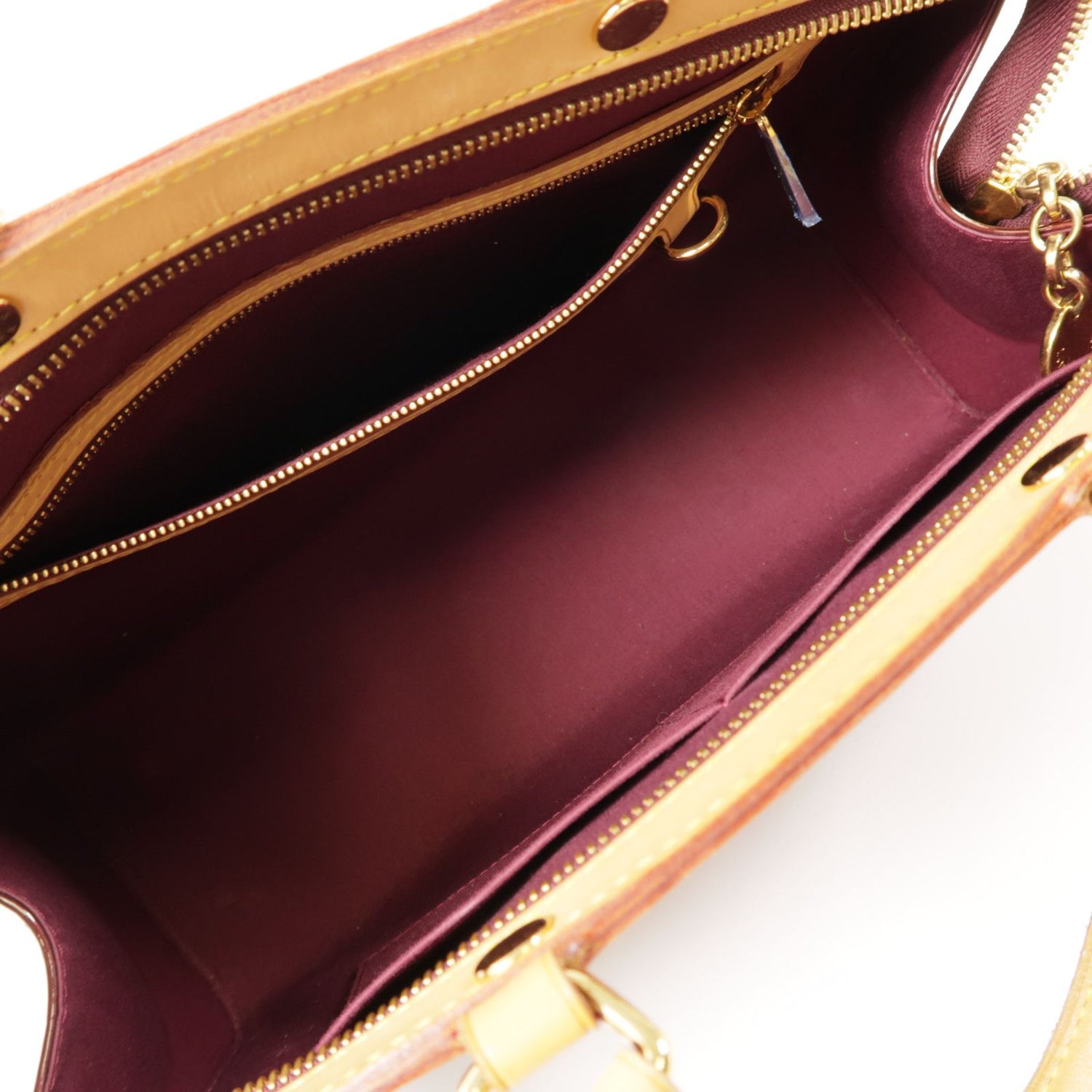 Louis Vuitton Vernis Brea Mm Hand-milled Bag For Shoulder And Back Red/rouge Fauviste Red Wine 2way Shoulder Bag M 91690
