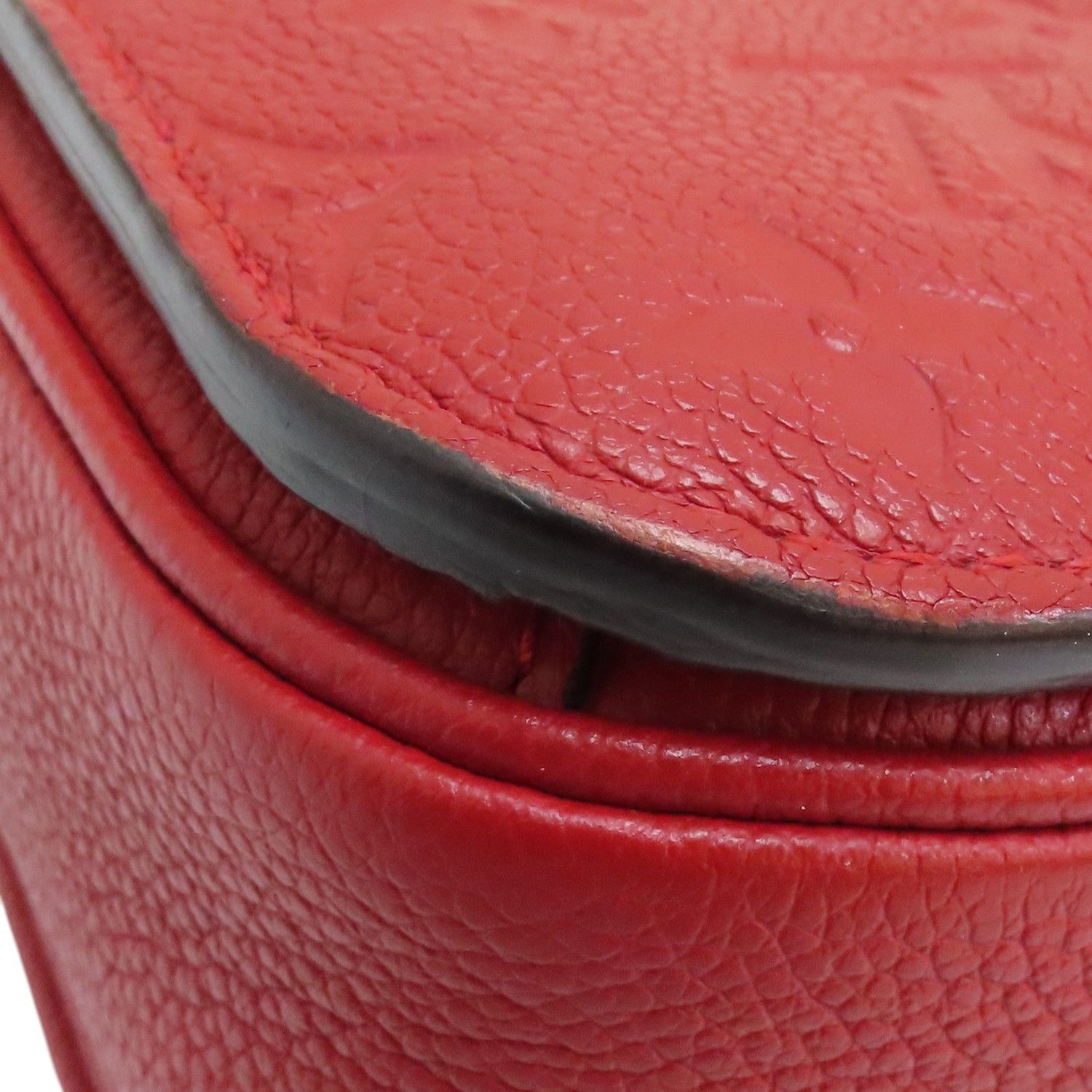 Louis Vuitton Pochette Metis, Empreinte