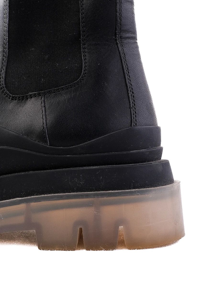 Excellent Bottega Veneta Black Leather Chelsea Boots Size 38
