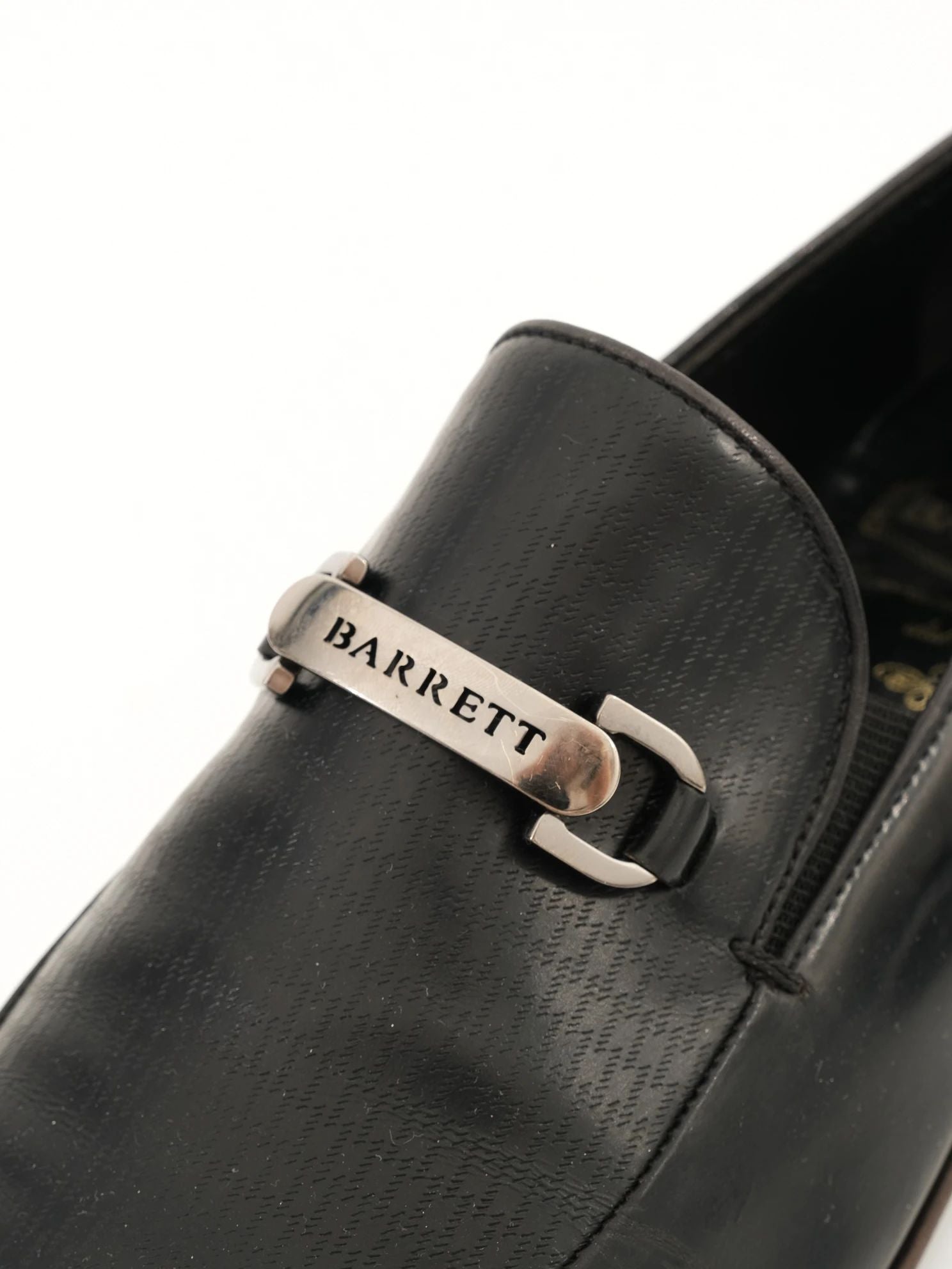 Excellent Condition Black Leather Loafers Size 42 with Metallic Detail