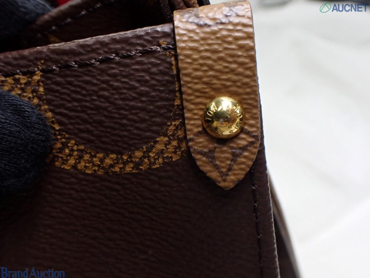 Louis Vuitton OnTheGo MM, Monogram Giant