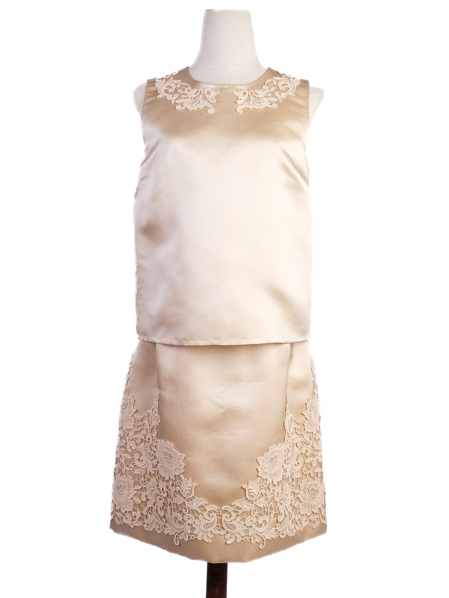 Excellent Dolce Gabbana White Silk Lace Top Skirt Set Women S