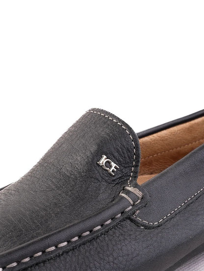 Perfect Iceberg Junior Black Leather Loafers Size 33 for Kids