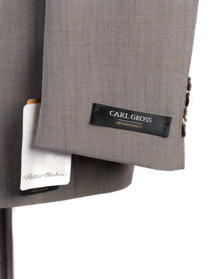 NEW Carl Gross Light Gray Wool MenÕs Suit Size XL