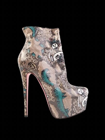 Christian Louboutin Women&