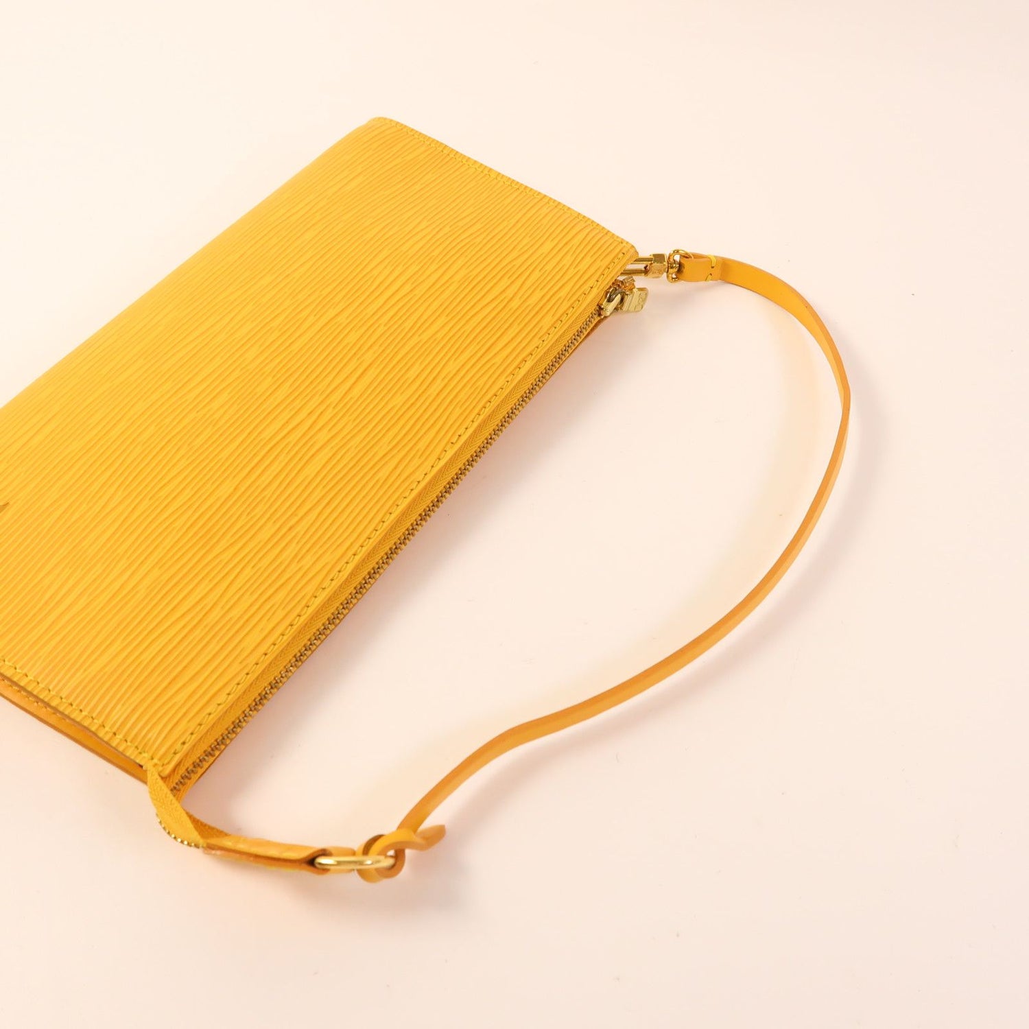 Louis Vuitton Epi Pochette Accessoires Pouch Kinpaku Handmade Bag Yellow Handbag M 5294a