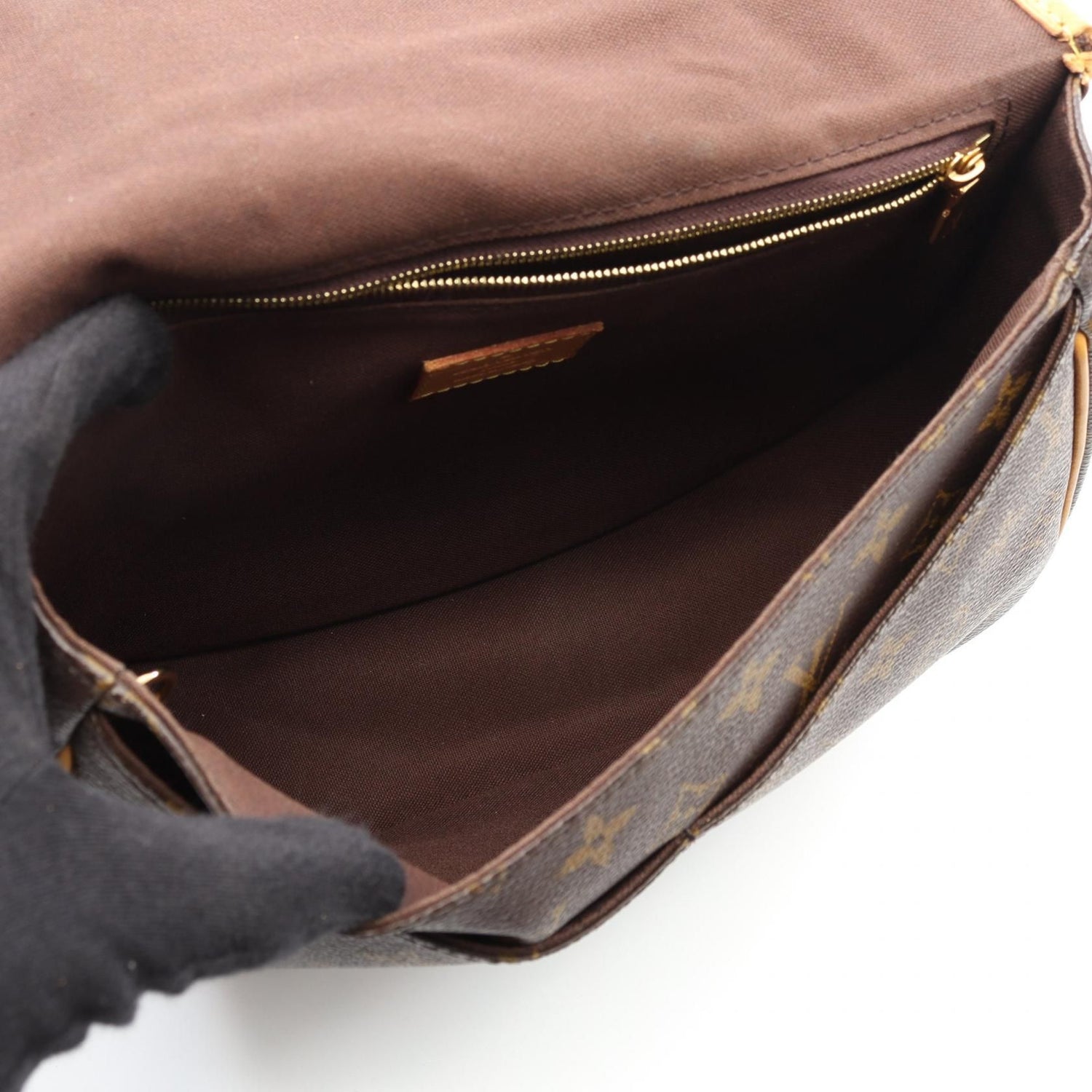 Louis Vuitton Menilmontant PM, Monogram