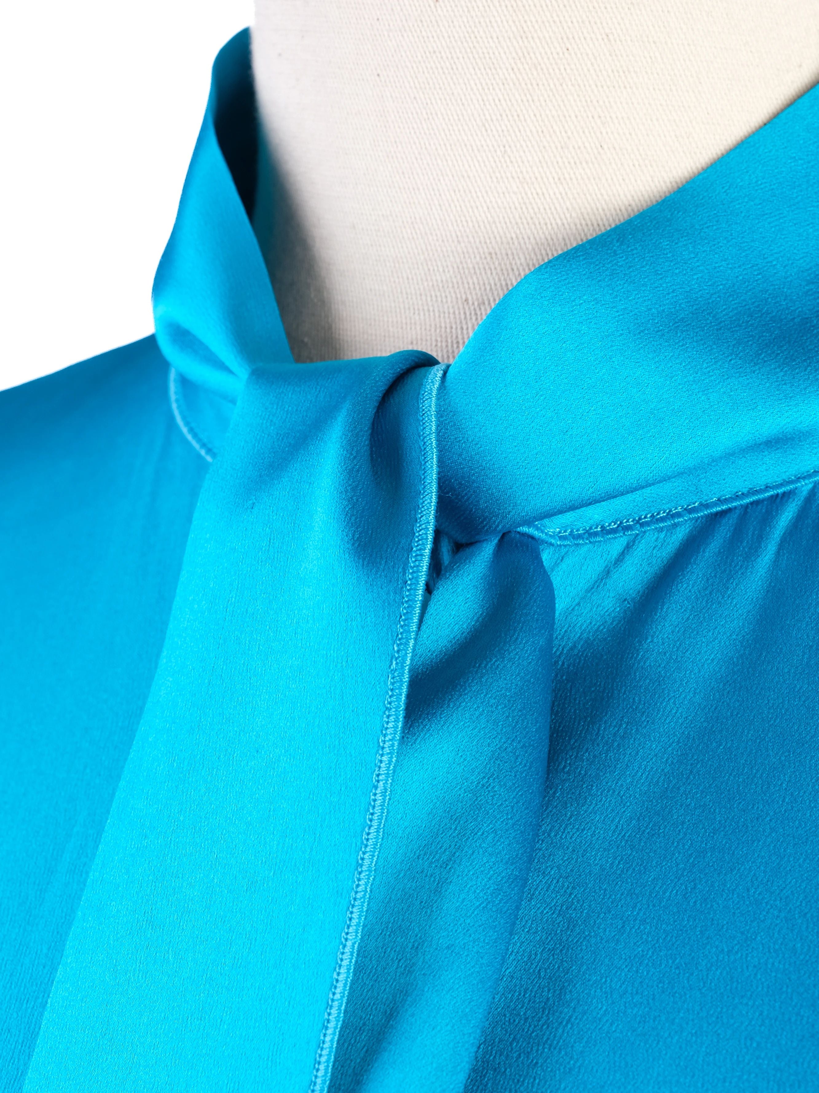 Excellent Dolce Gabbana Turquoise Silk Blouse Size L with Tie-Neck