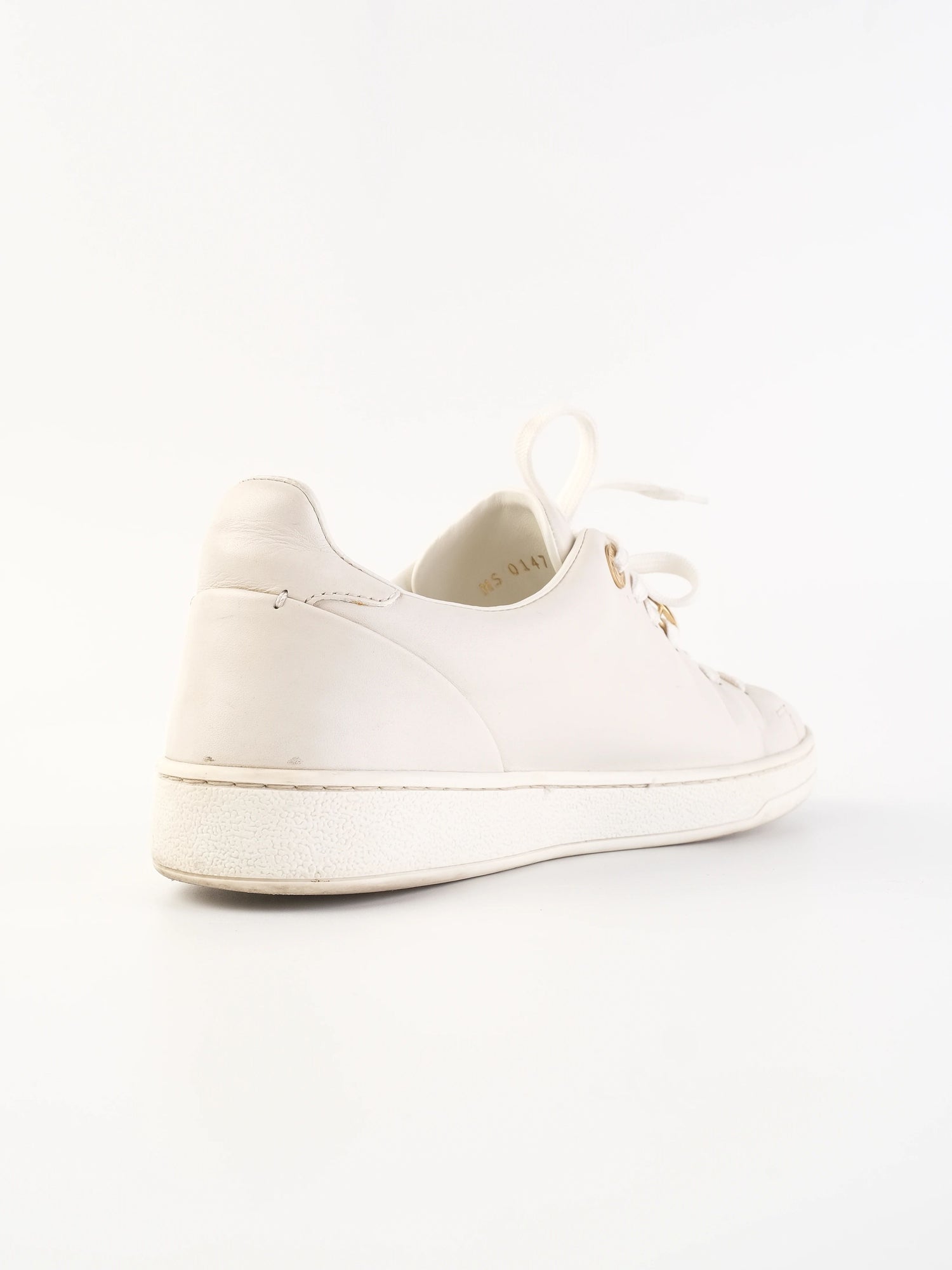 Excellent Louis Vuitton White Leather Sneakers Size 35 with Logo