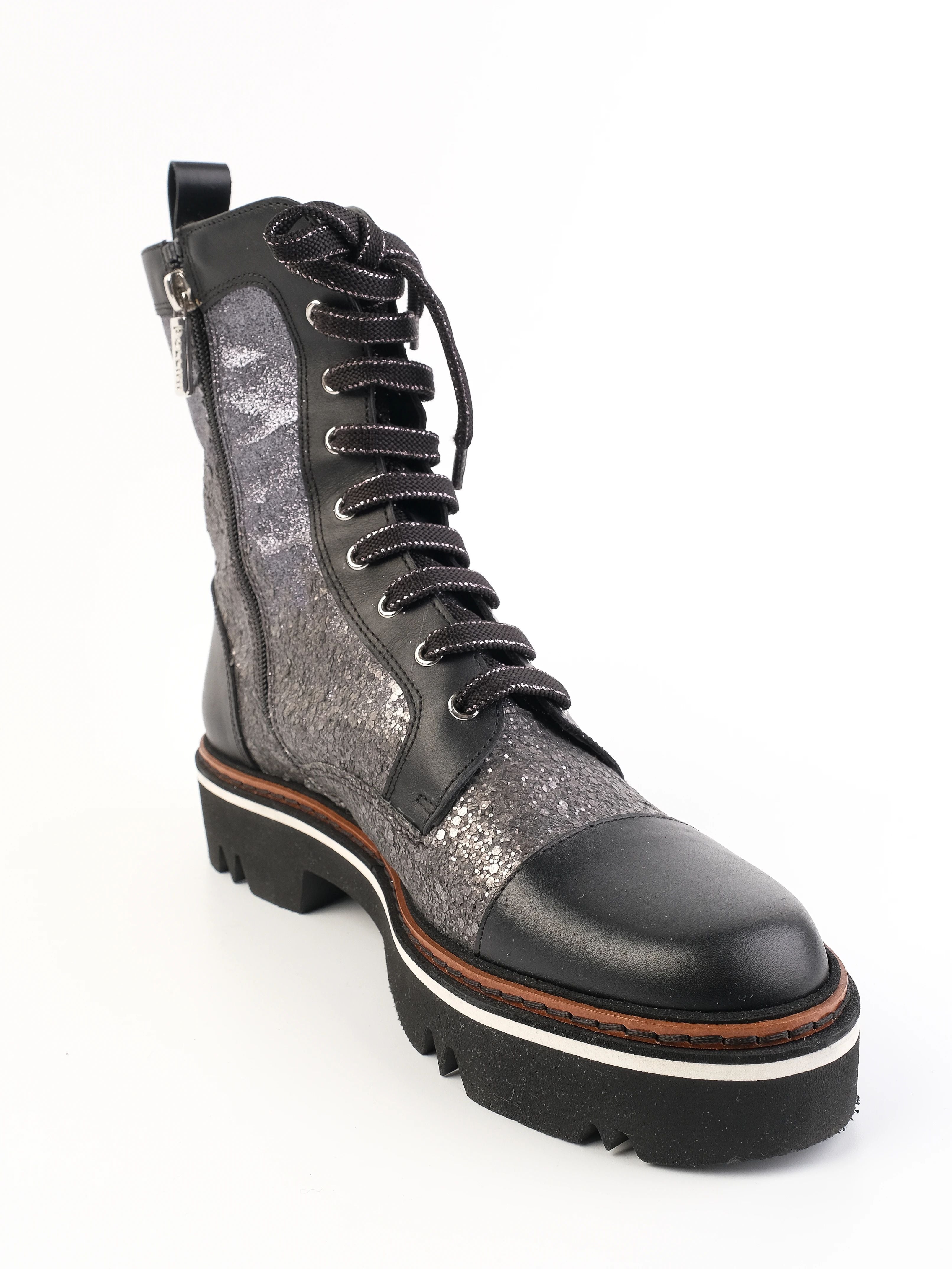 Excellent Pollini Gray Leather Lace-Up Boots Size 39