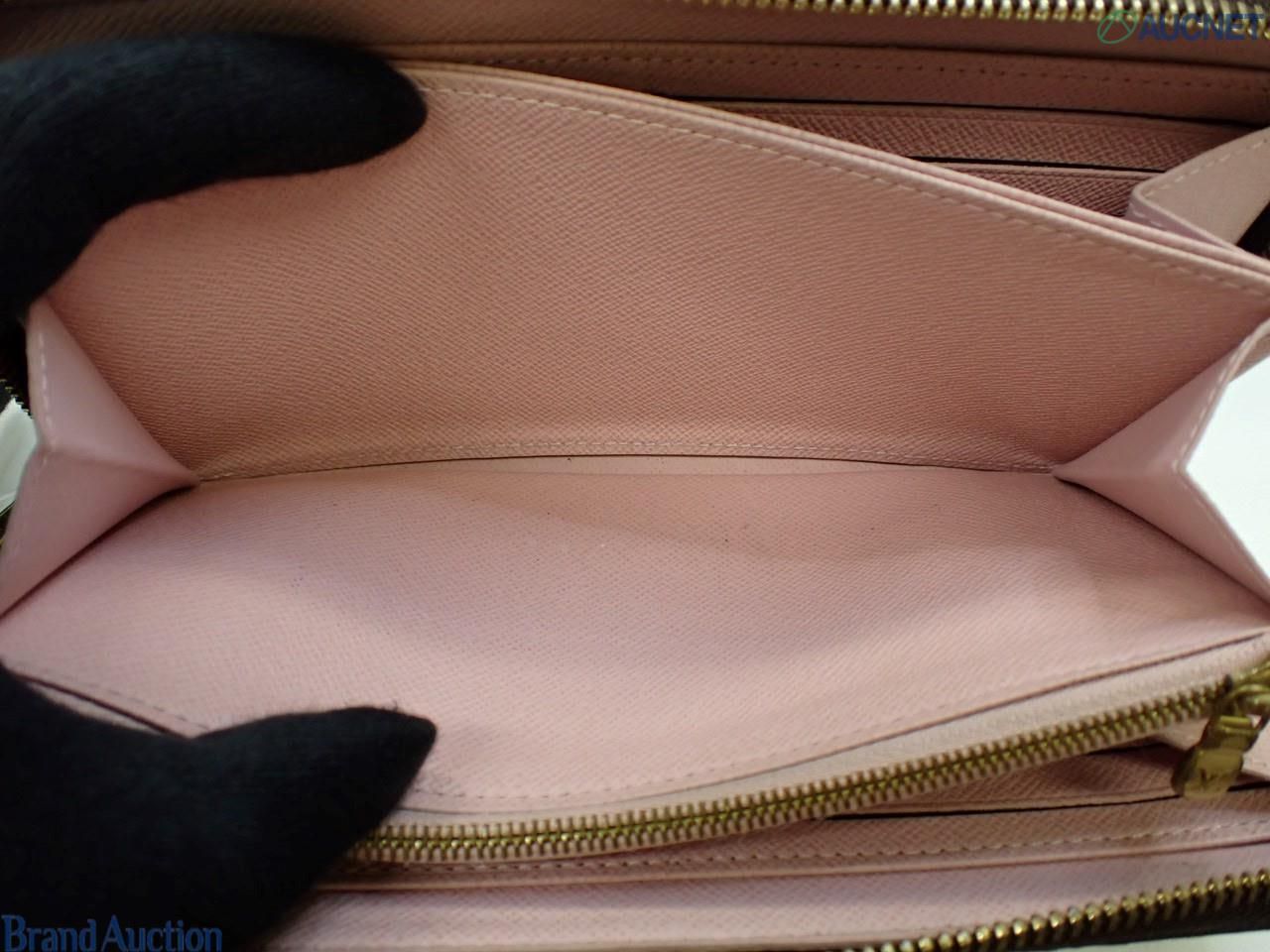 Louis Vuitton Zippy Wallet, Monogram