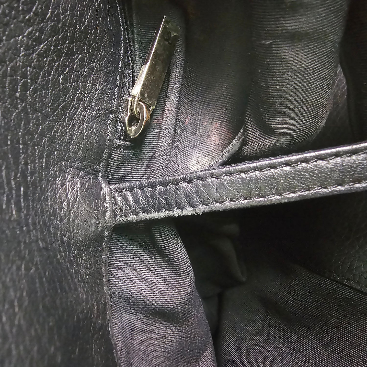 Chanel Turn-around Ligne Black Deerskin