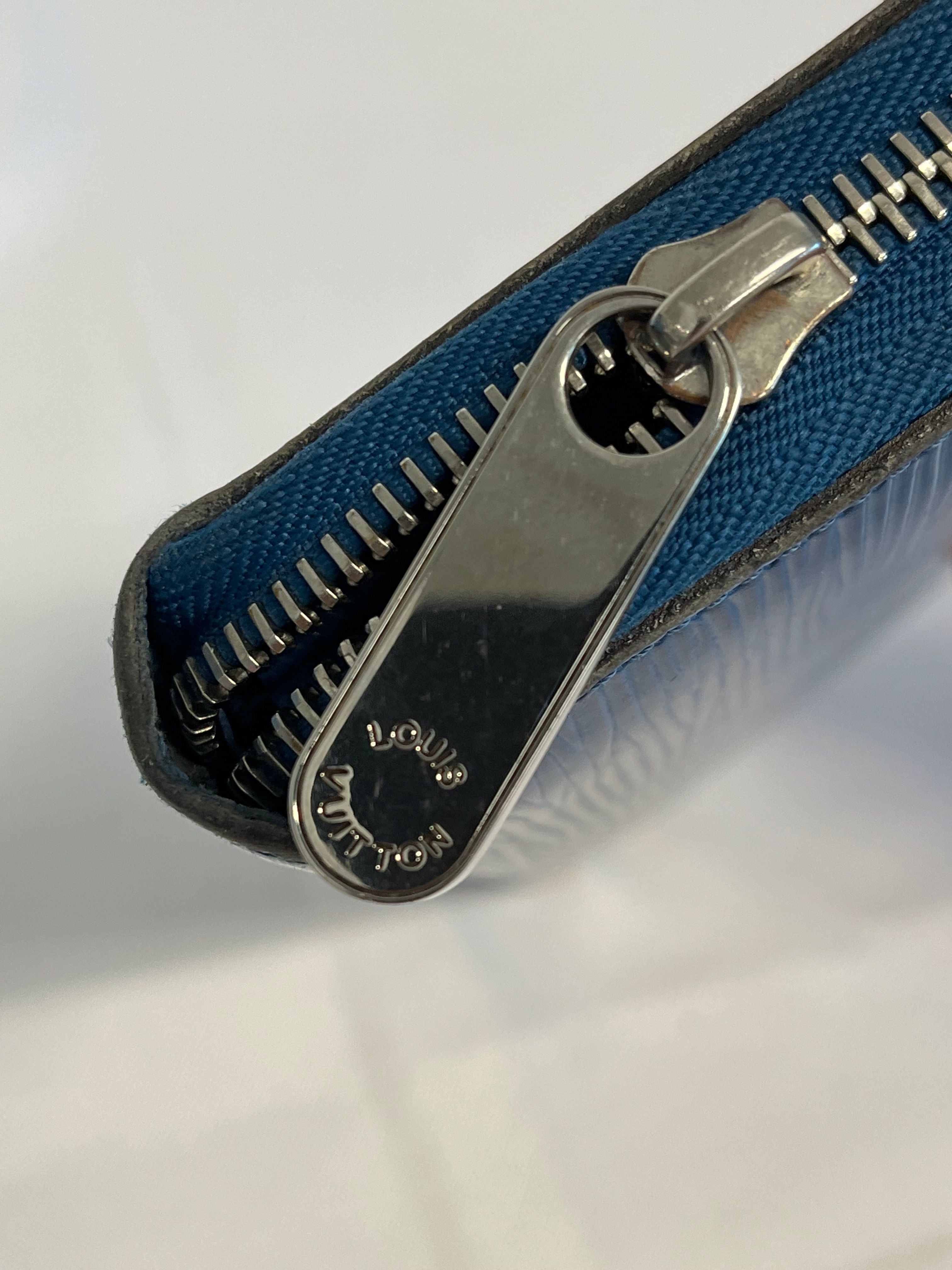 Louis Vuitton Epi Zippy Wallet
