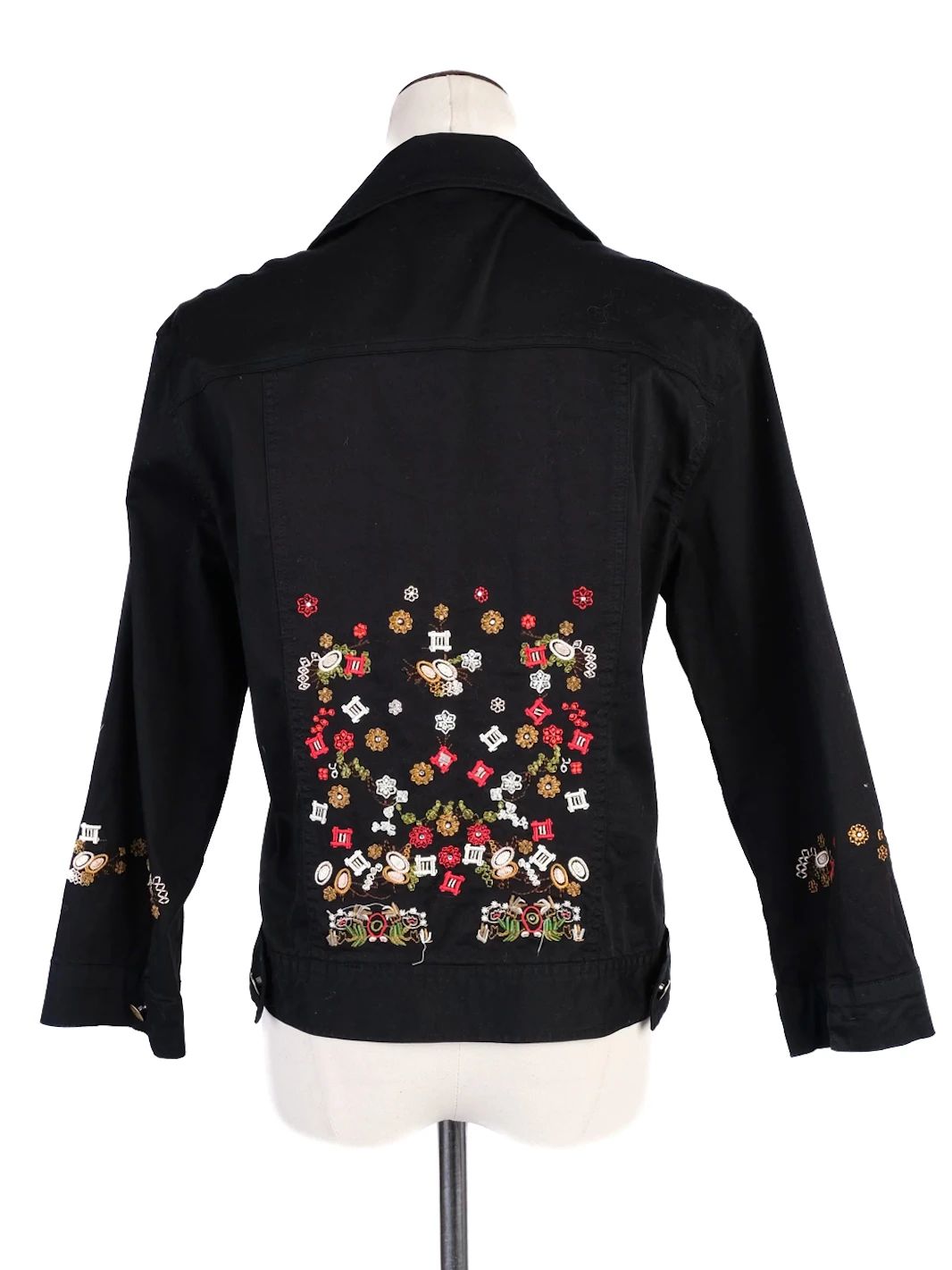 Excellent Dolce Gabbana Black Denim Jacket with Floral Embroidery