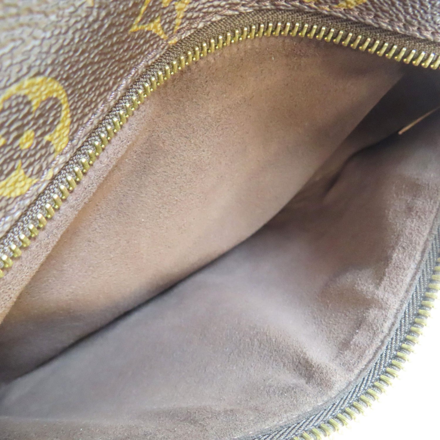 Louis Vuitton Pochette Metis, Monogram