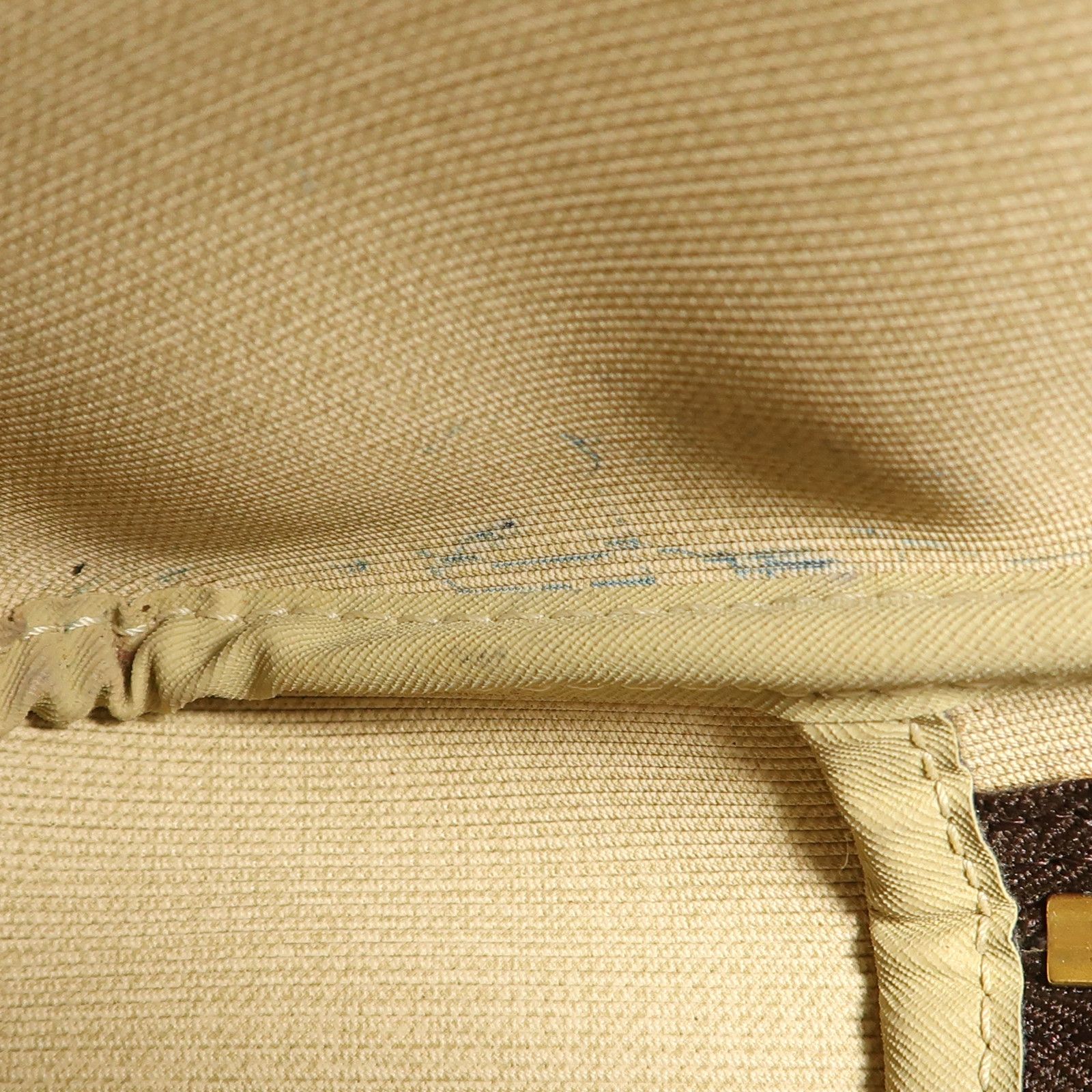 Louis Vuitton Reporter PM, Monogram