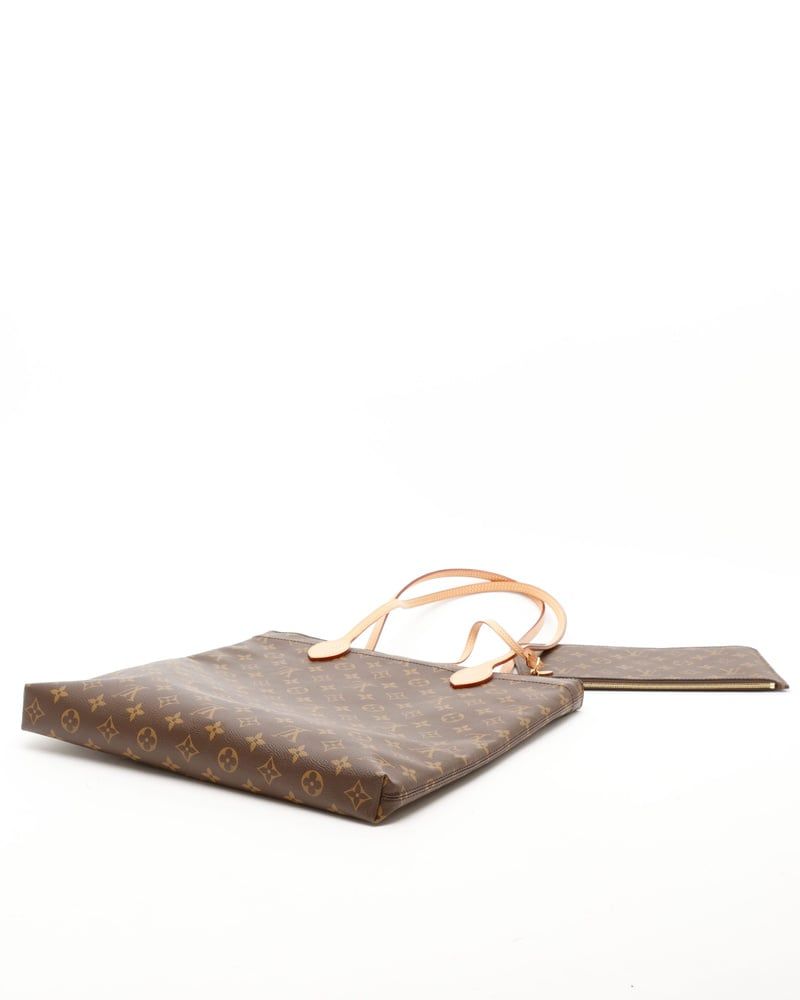 Louis Vuitton Monogram Carry It Bag