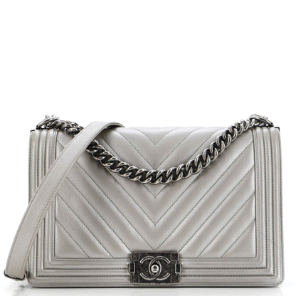 Chanel Boy Flap Bag Chevron Caviar New Medium