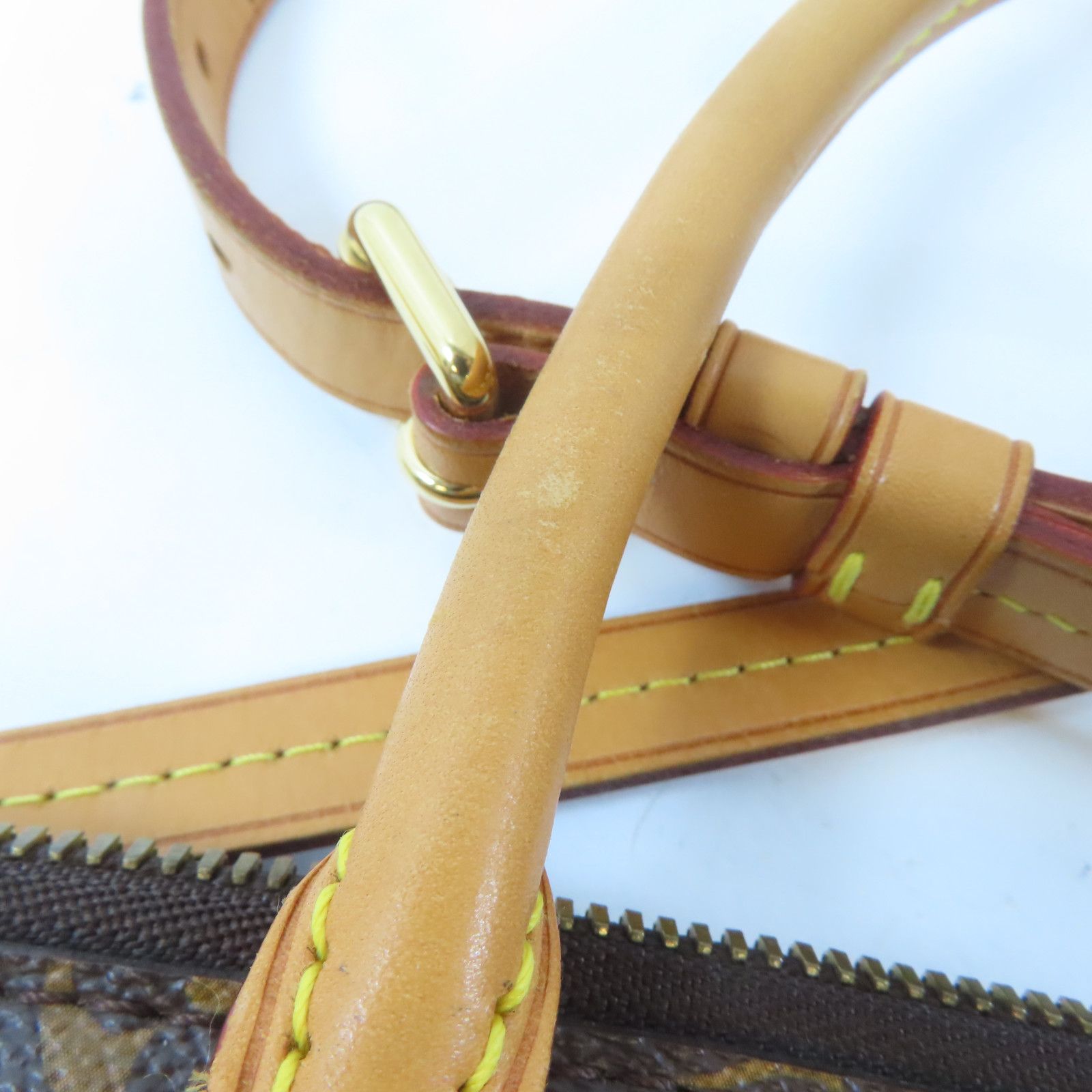 Louis Vuitton Turenne MM, Monogram