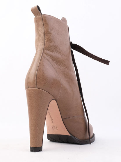 Excellent Gianvito Rossi Gray Leather Ankle Boots Size 38