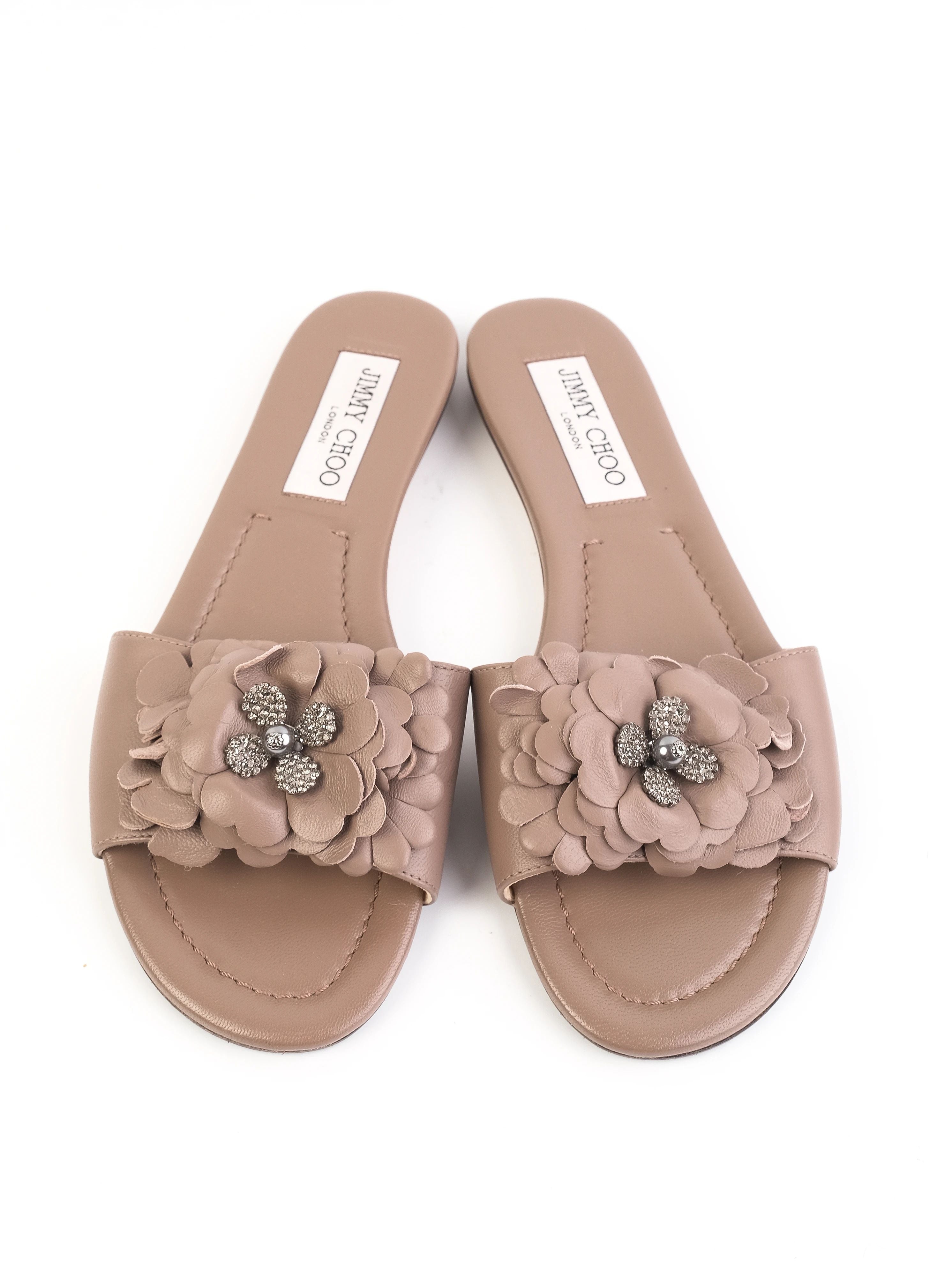 Excellent Jimmy Choo Gray Leather Flat Sandals Size 37 Floral Design