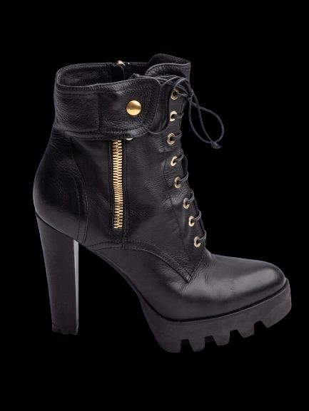 Good R&amp;Renzi Black Leather High-Heeled Boots with Lace-Up Fronts
